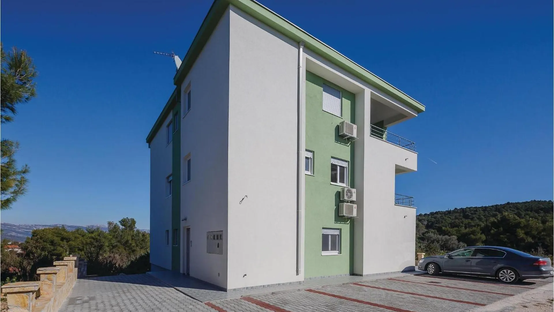 2 Bedroom Cozy Apartment In Saldun Trogir 0*,  Hırvatistan